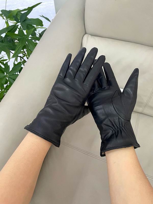 Chanel gloves hm160